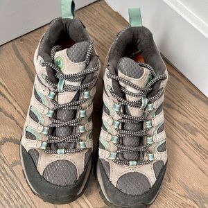 Merrell Moab Hiking Shoes
